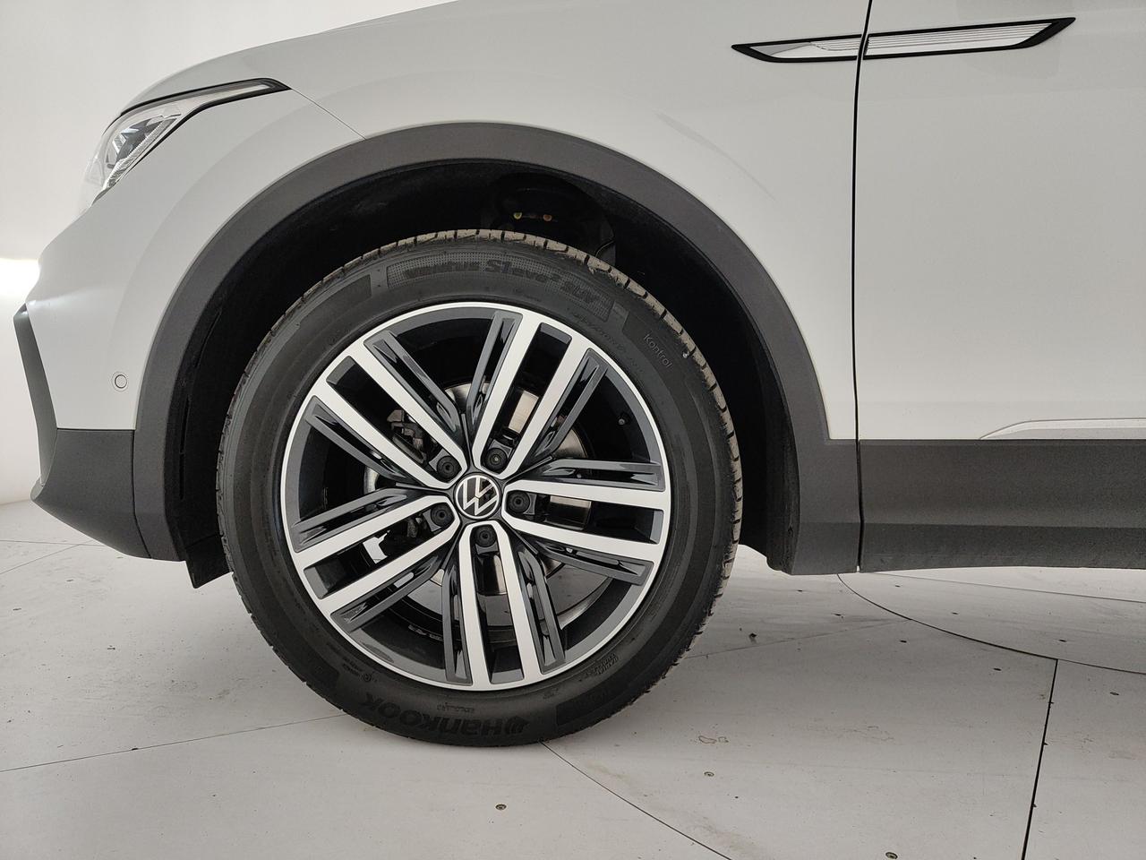 VOLKSWAGEN Tiguan 2.0 tdi Elegance 4motion 150cv dsg
