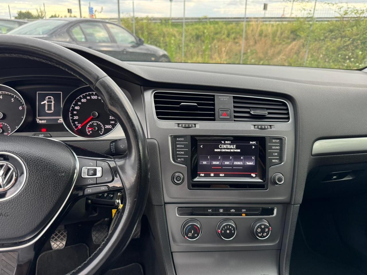 Volkswagen Golf 1.2 TSI 85 CV 5p. Tech&Sound BlueMotion Technology