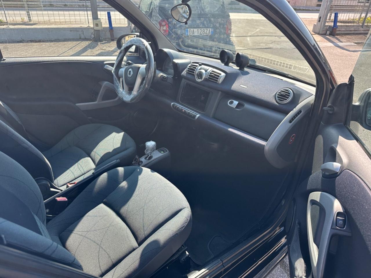 Smart ForTwo 1000 52 kW MHD coupé pulse