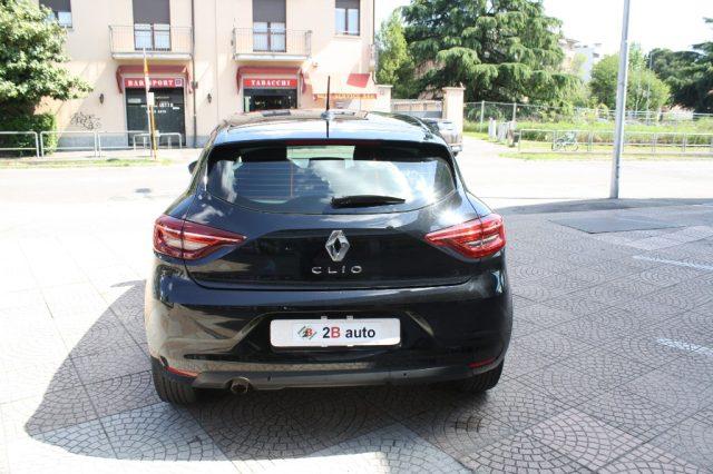 RENAULT Clio TCe 90 CV 5 porte Techno