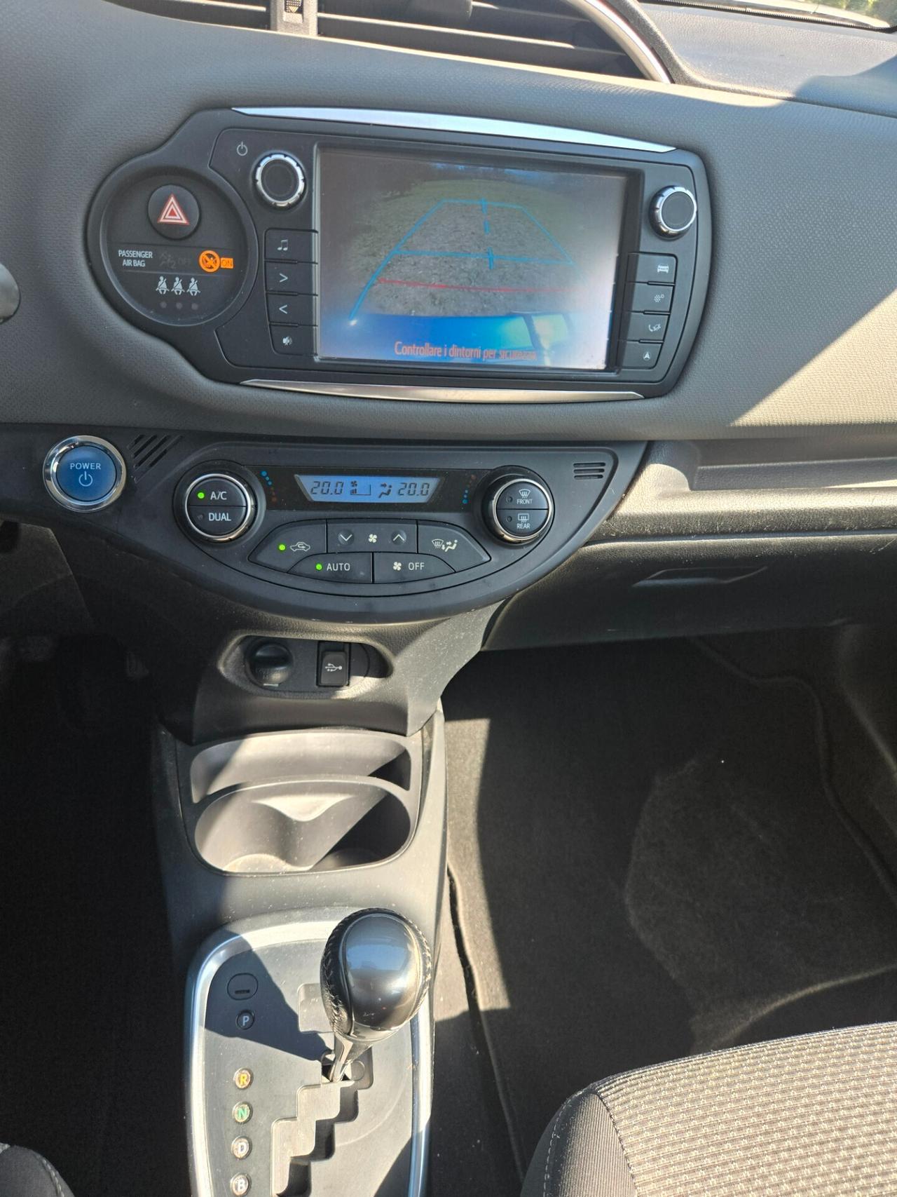 Toyota Yaris 1.5 Hybrid 5 porte Active