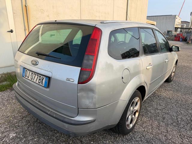 FORD Focus + 1.8TDCi (115CV) S.W. senza nessun lavoro da fare