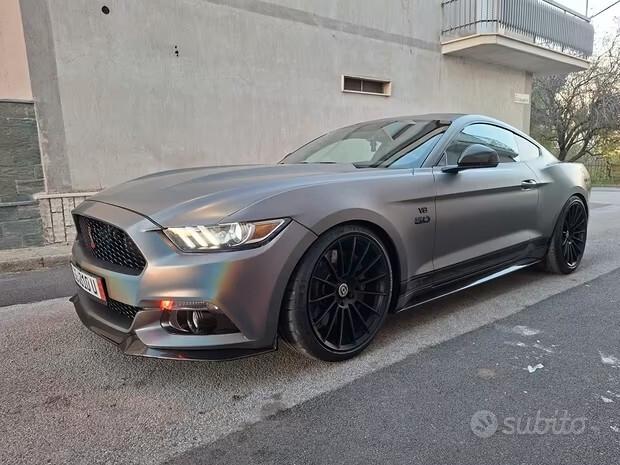 Ford Mustang Fastback 5.0 V8 TiVCT aut. GT