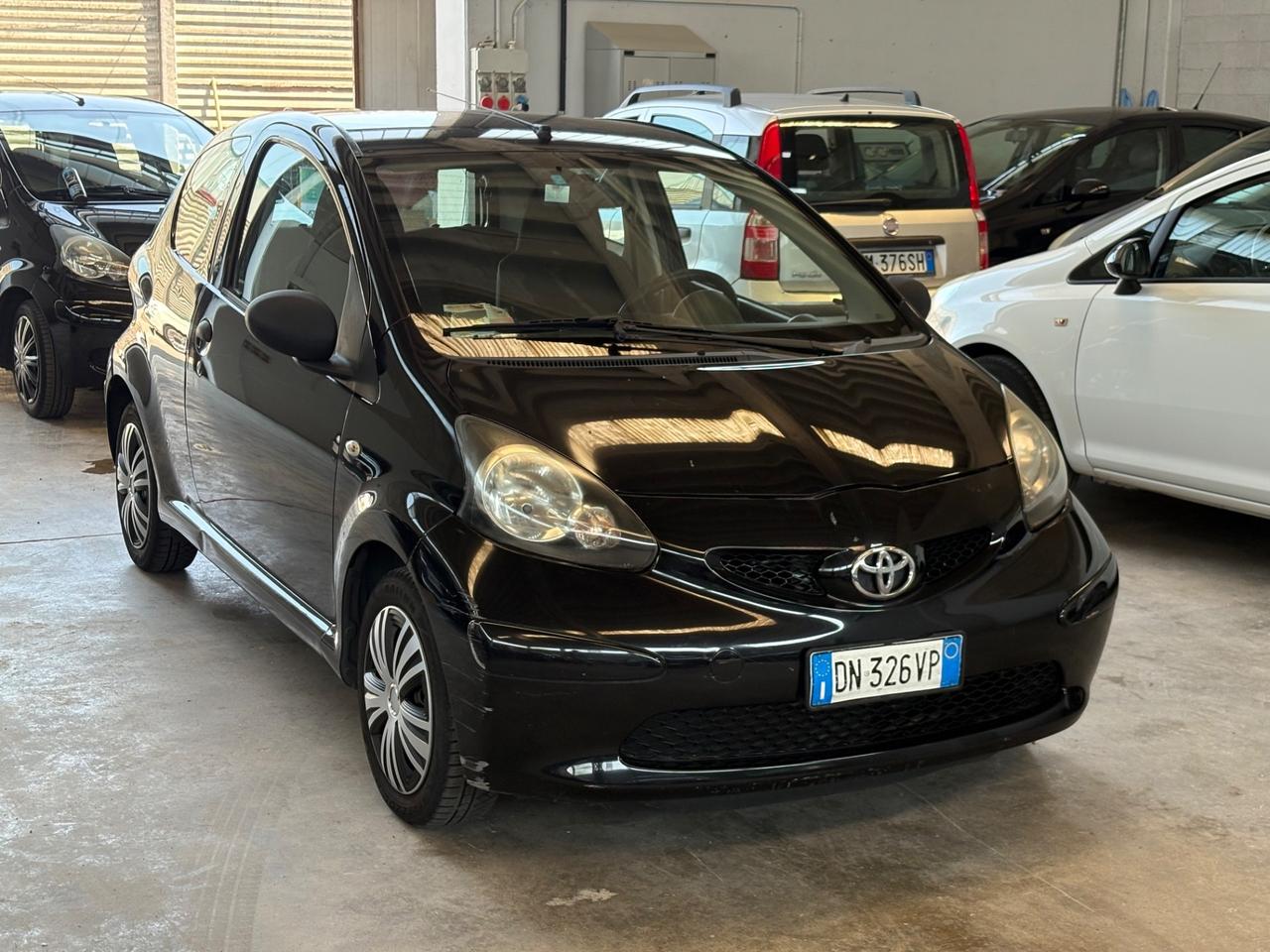 Toyota Aygo 1.0 12V VVT-i 5 porte Sound