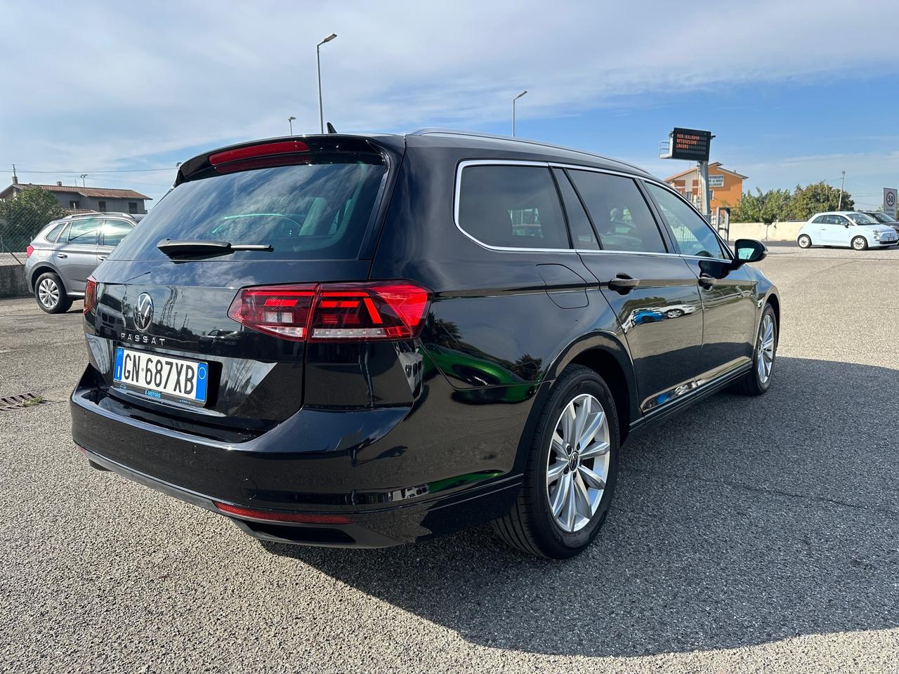 Volkswagen Passat Variant 2.0 TDI SCR EVO DSG Business - 2023