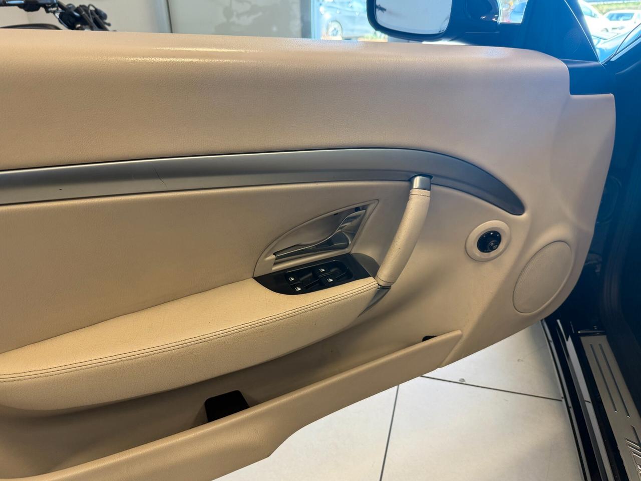 Maserati GranCabrio 4.7 V8