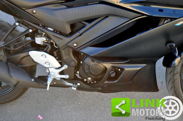 YAMAHA YZF R3 Pari al Nuovo