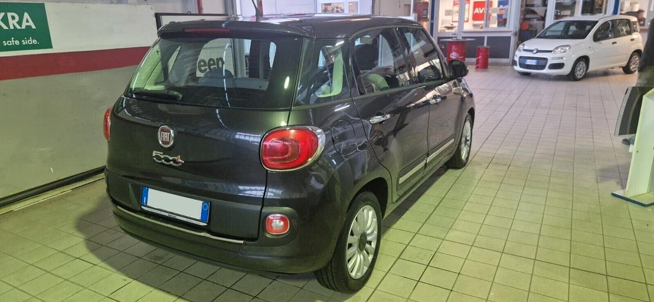 Fiat 500L - "VETTURA SOLO PER COMMERCIANTI" !!