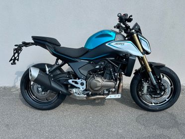 Qj Motor SRK 600 in promozione