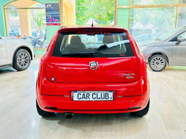 Fiat Punto 1.4 T-Jet Kit Abarth 180cv 3p Red-Line Sport