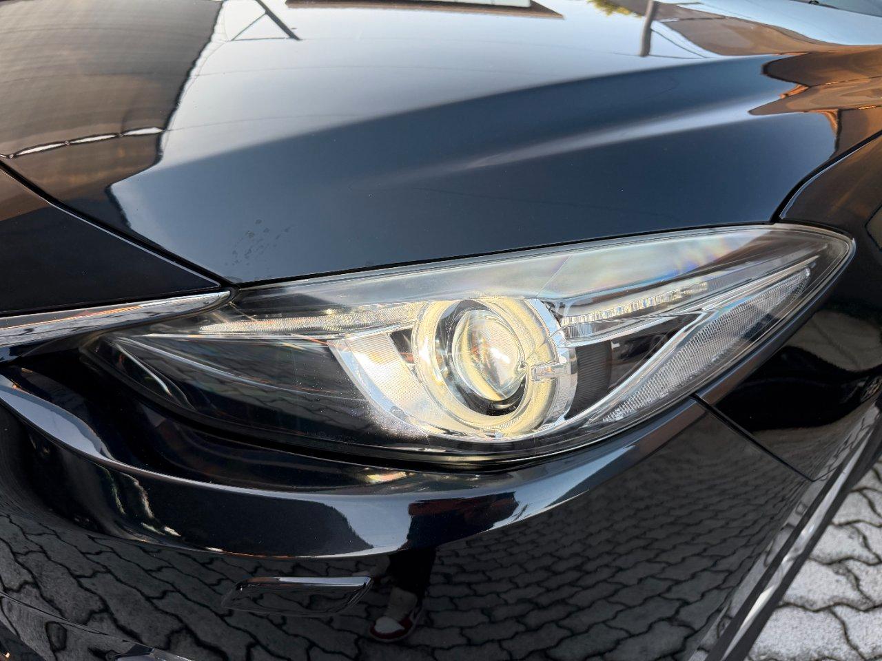 Mazda 3 5 Porte 3 5p 1.5 Evolve 100cv E6 NAVI+XENON+PDC NEOPATENTATI OK