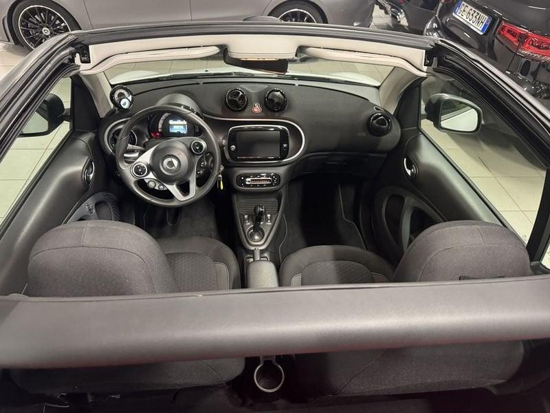 smart fortwo fortwo EQ cabrio Passion