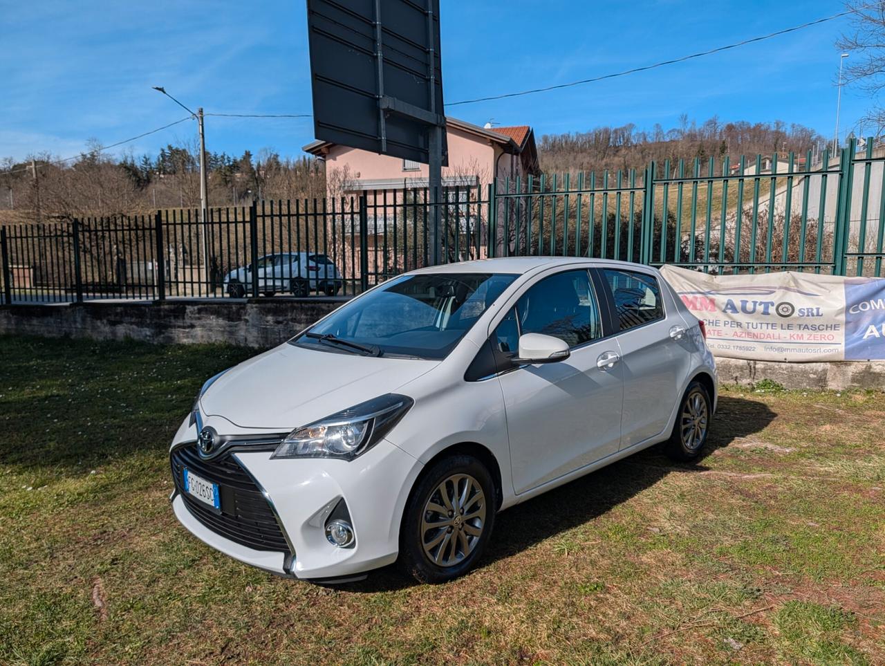 Toyota Yaris 1.3 5 porte Lounge Multidrive S AUTOMATICA