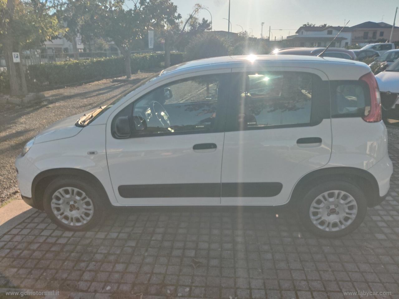 Fiat Panda 1.0 GSE S&S Hybrid Street Van 4 posti
