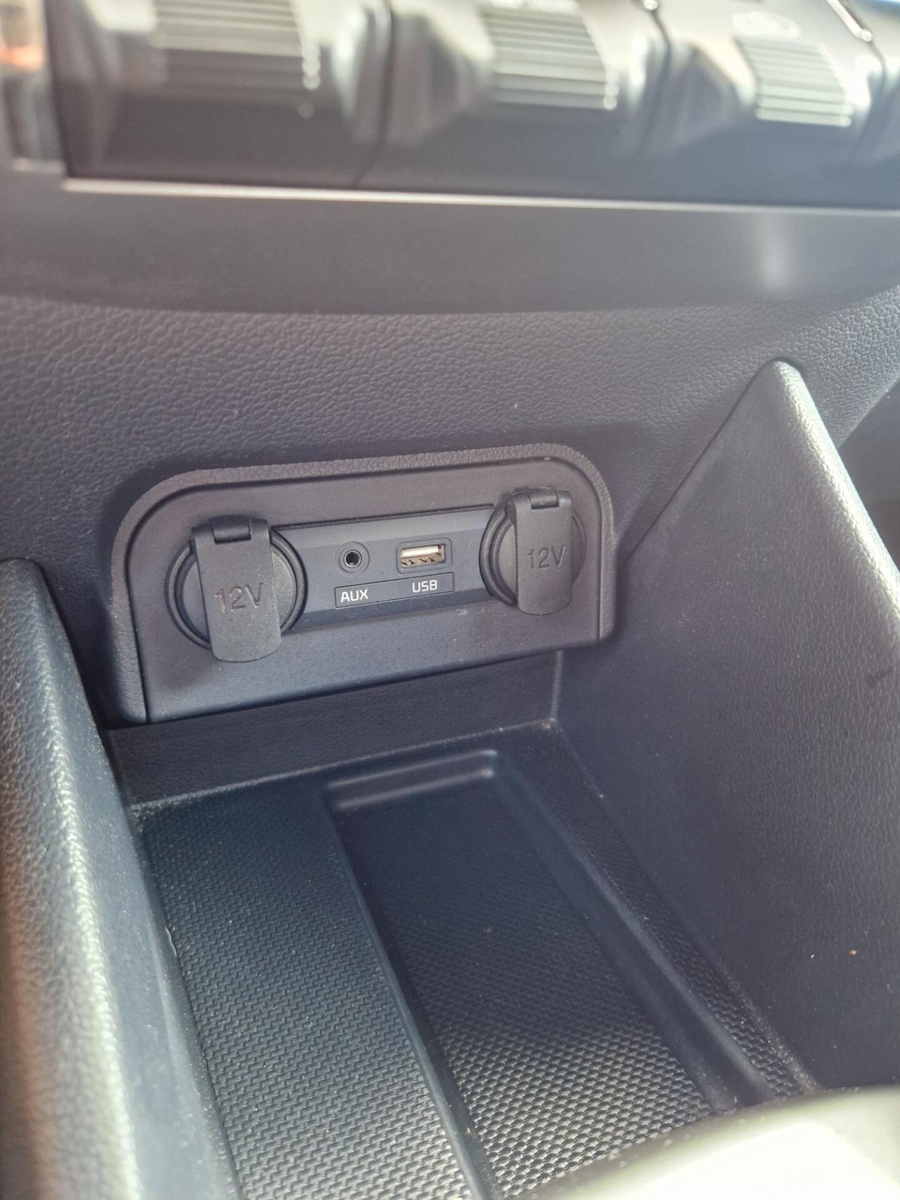 Kia Rio 1.2 benz 85cv - Garanzia 12 mesi