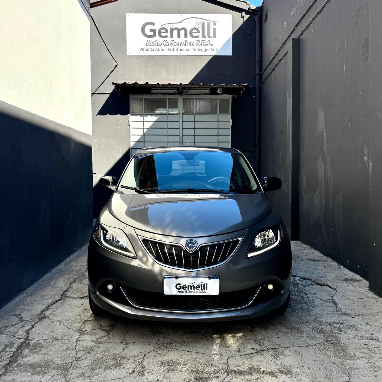Lancia Ypsilon GOLD 1.0 HYBRID