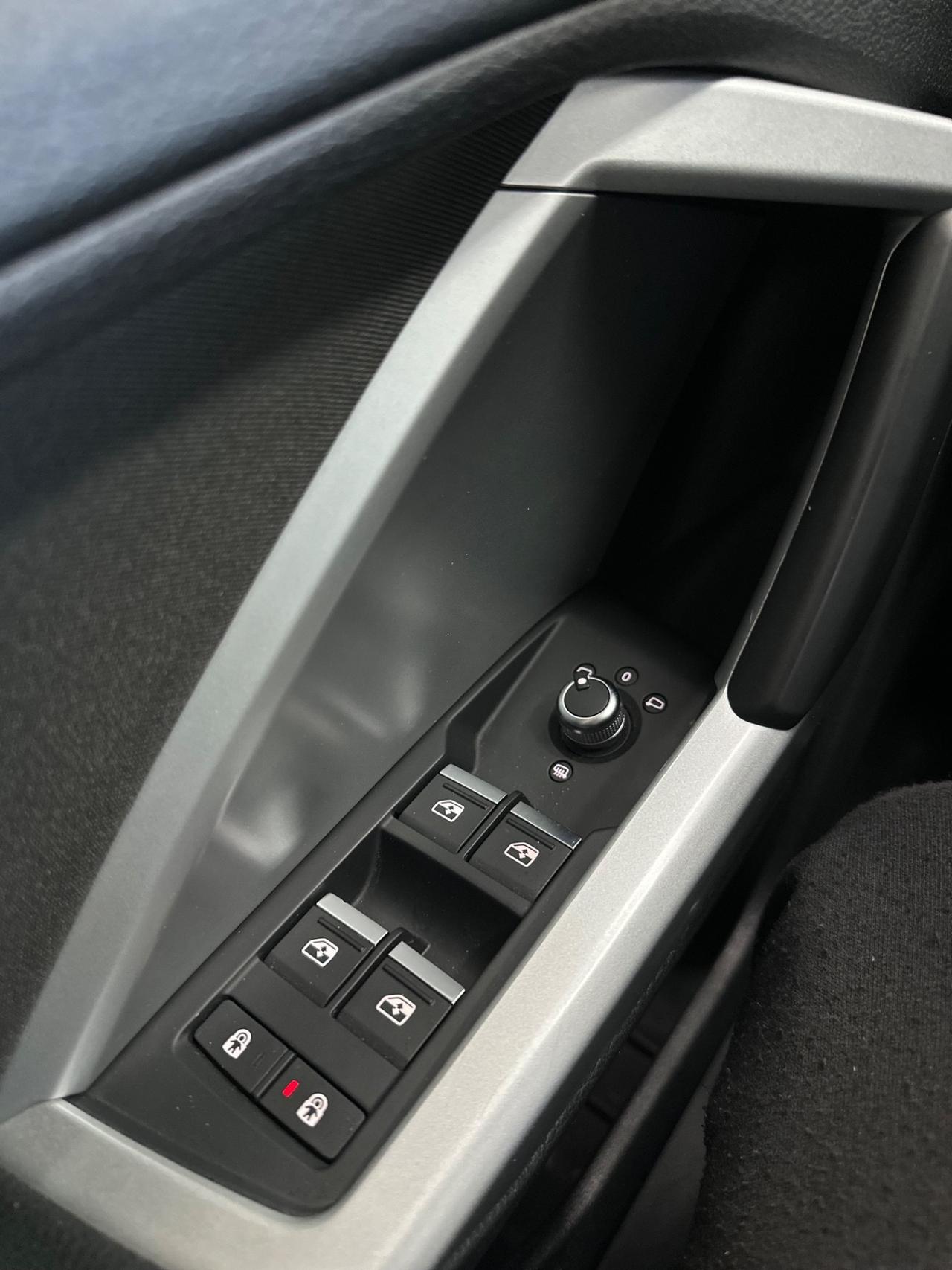 Audi Q3 35 TDI S tronic Line Edition SportBack