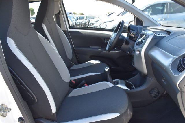 TOYOTA Aygo 1.0 VVT-i 69 CV 5 porte x-cool TSS