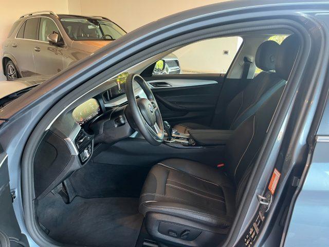 BMW 530 d Berlina 249cv xDrive Business StepTronic 48V