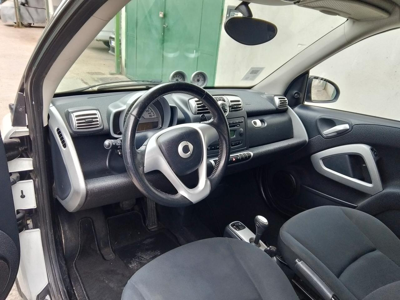 Smart ForTwo 1000 62 kW cabrio pulse