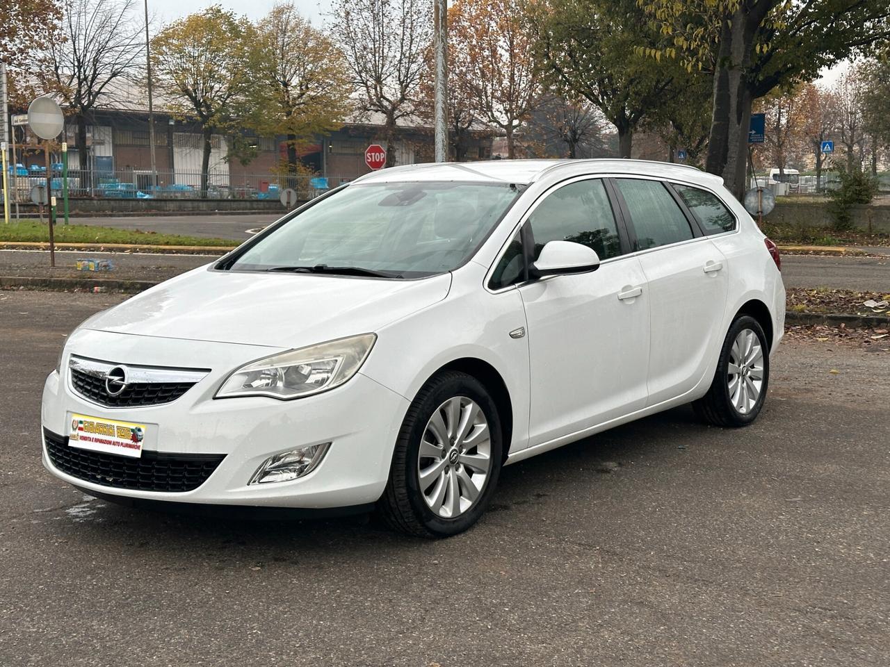 Opel Astra 1.7 CDTI 110CV Sports Tourer Cosmo