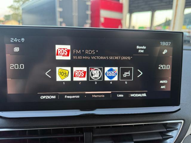 PEUGEOT 5008 BlueHDi 130 S&S EAT8 GT