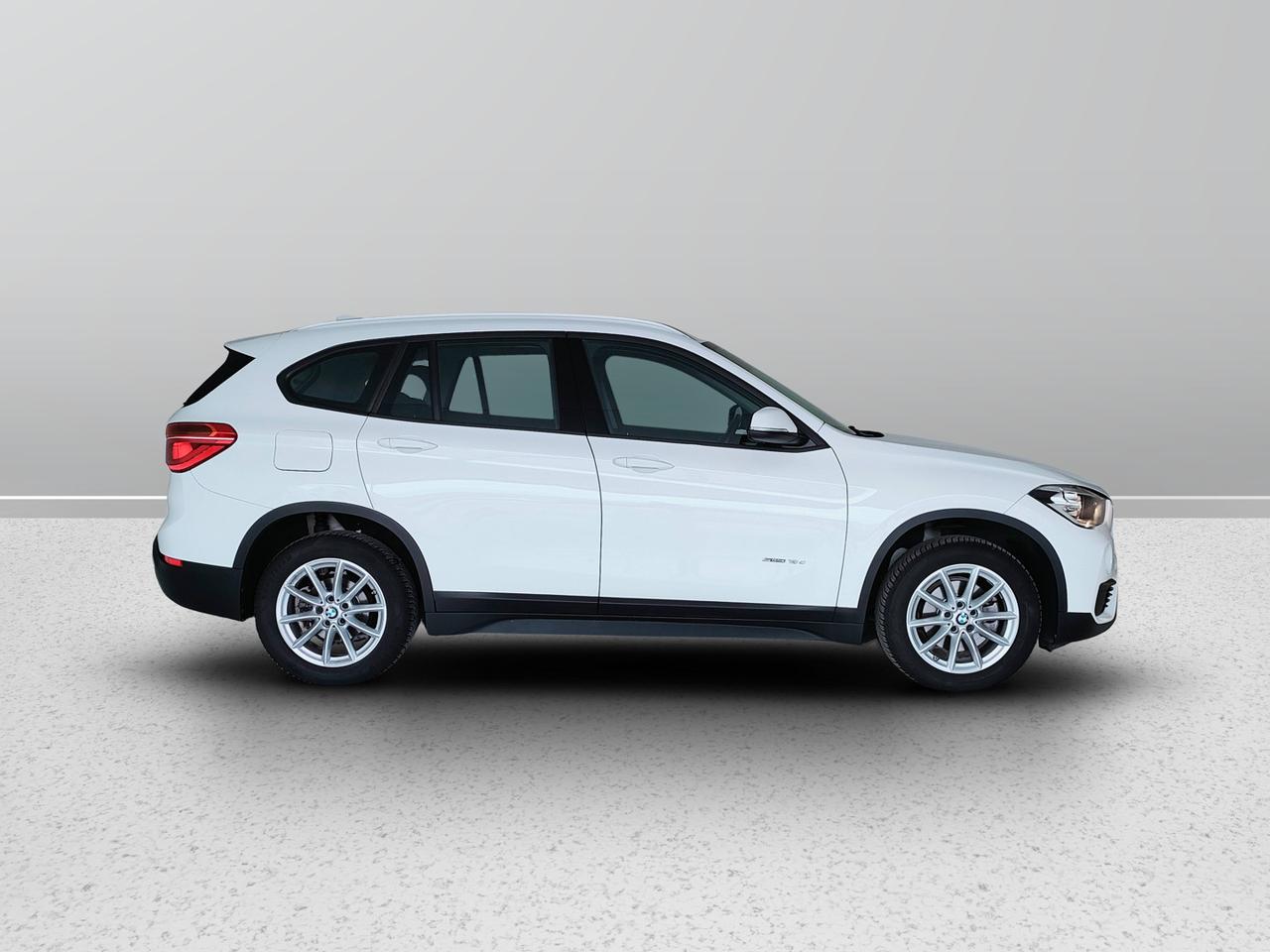 BMW X1 F48 - X1 sdrive18d Advantage