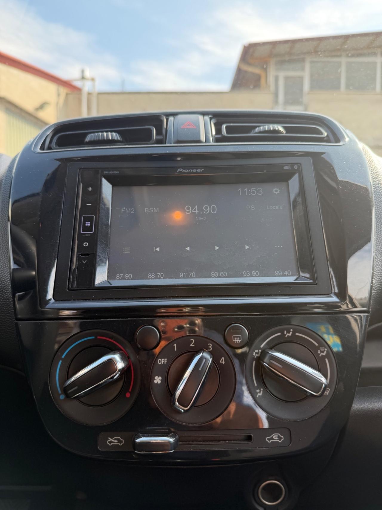 Mitsubishi Space Star 1.2 Intense SDA