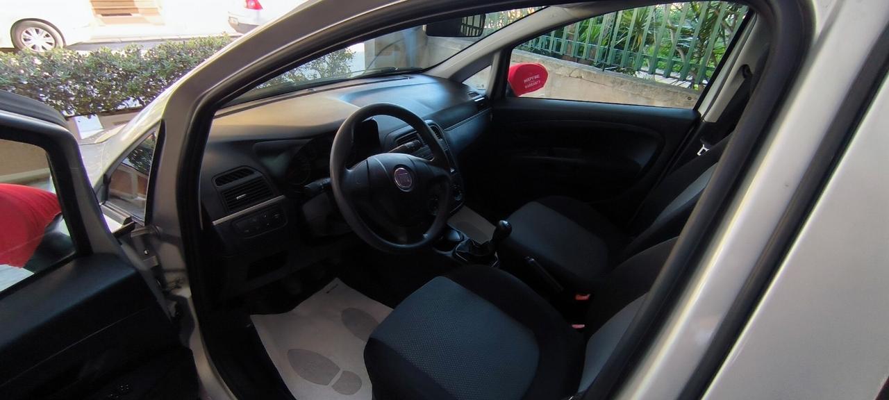 Fiat Punto 1.3 MJT II 75 CV 5 porte Easy