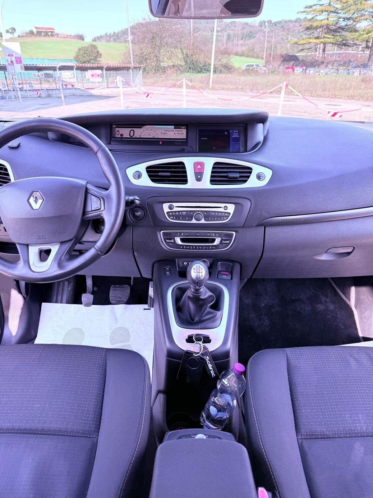 Renault Scenic Scénic X-Mod 1.6 GPL Dynamique