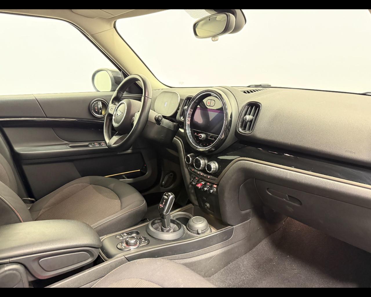 MINI MINI COUNTRYMAN Cooper D HYPE AUTO