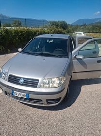 Fiat Punto 1.2 benzina per neopatentati solo 102 mila km