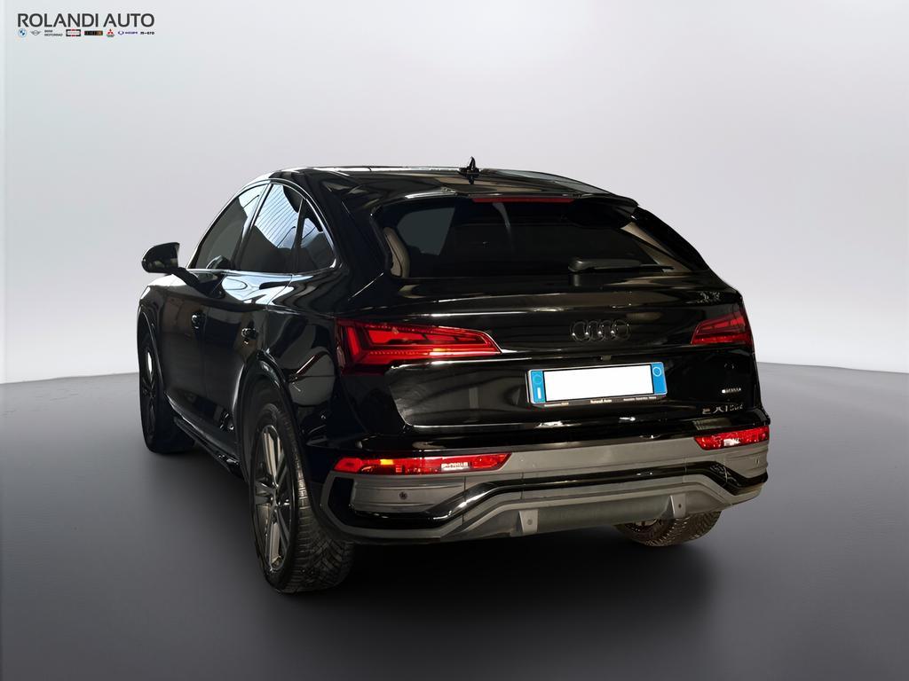 Audi Q5 40 2.0 TDI mHEV 12V Business Advanced Quattro S tronic