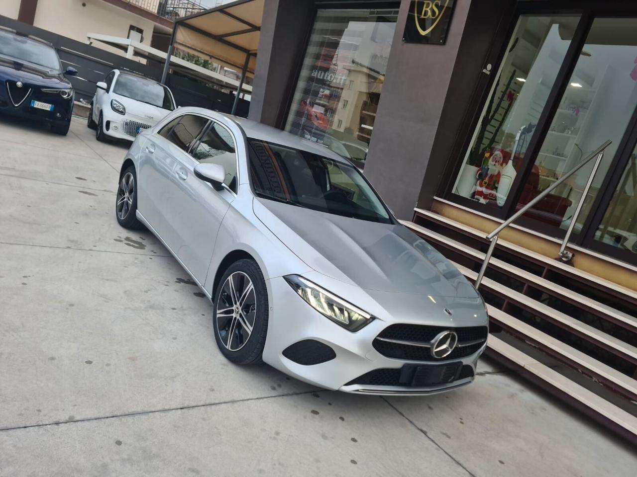 Mercedes-benz A 180 A 180 d Automatic Advanced