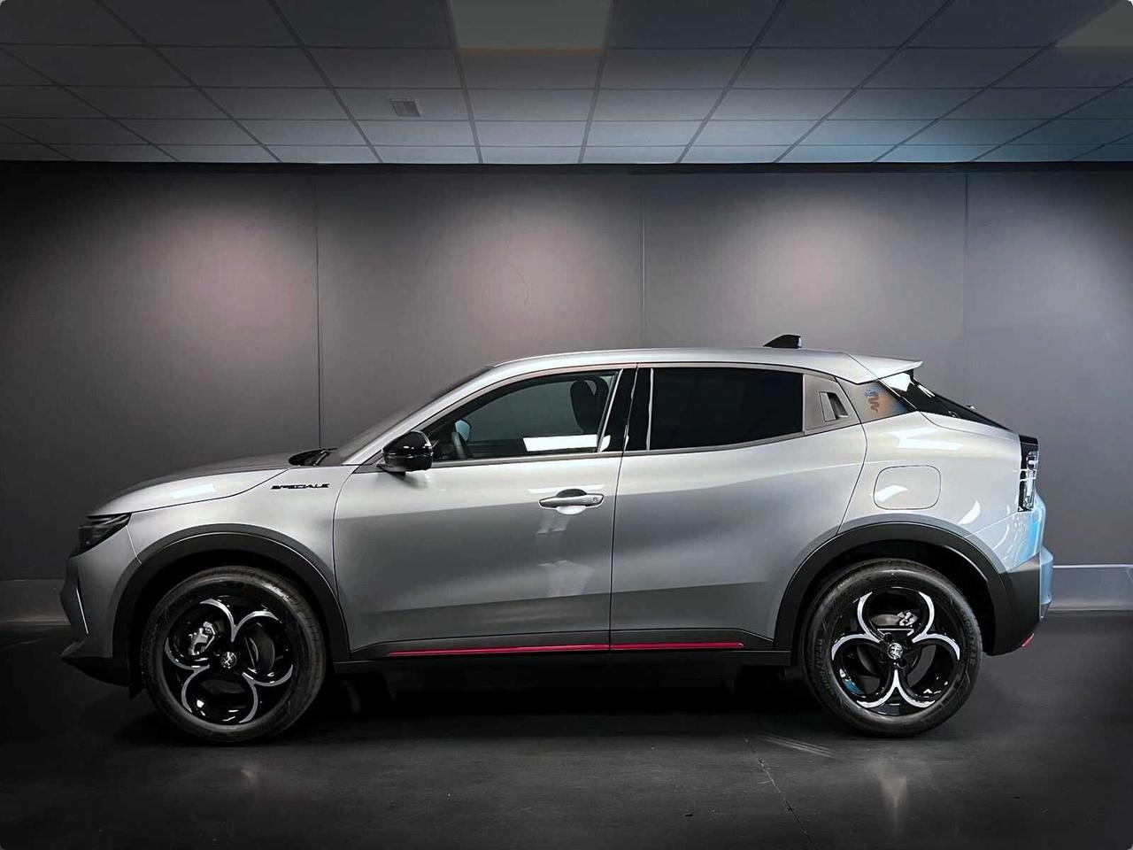 Alfa Romeo Junior 1.2 136 CV Hybrid eDCT6 Speciale
