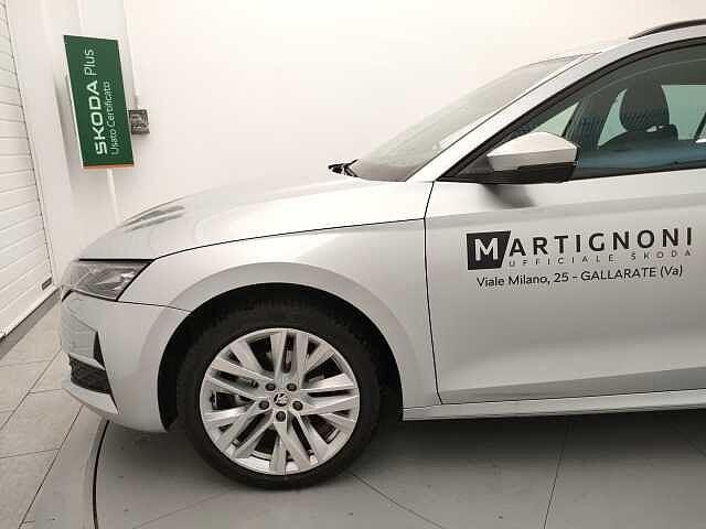 SKODA Octavia 2.0 TDI 150 CV DSG Wagon Executive