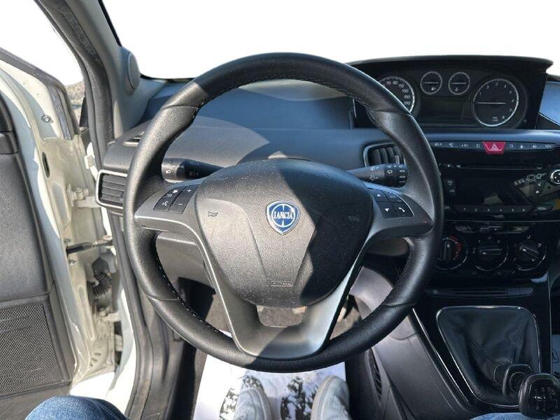 Lancia Ypsilon Ypsilon 1.2 69 CV 5 porte GPL Ecochic Gold