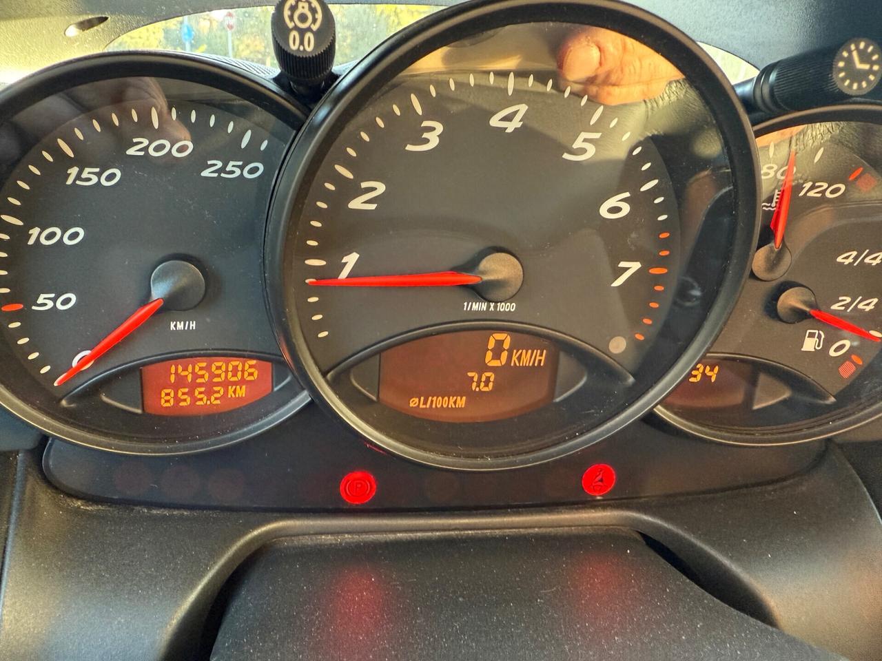 Porsche Boxster 2.5i 24V cat