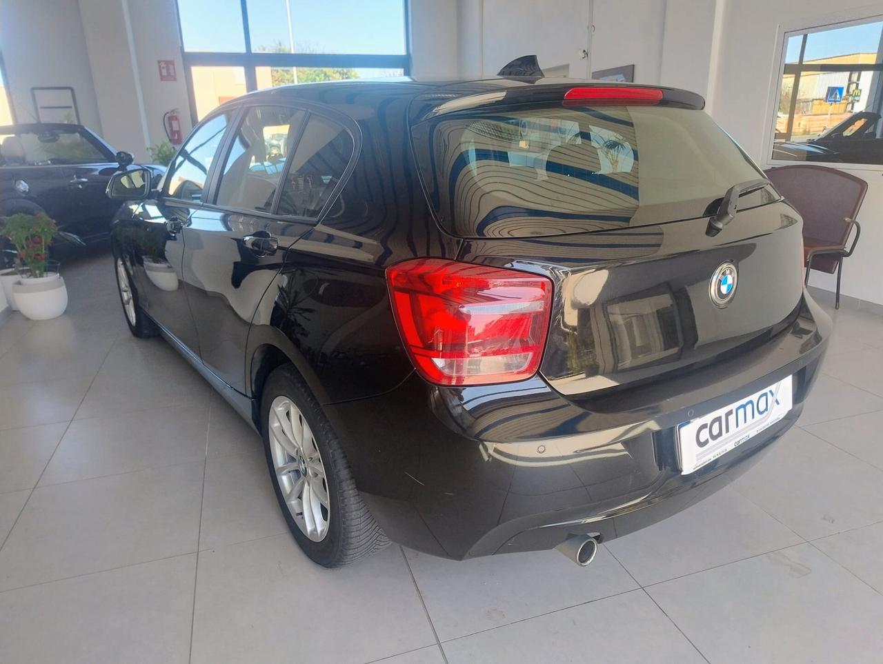 Bmw 116 116d 5p. Urban