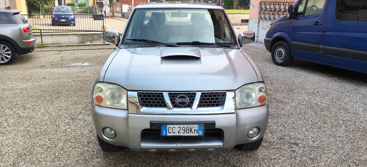 Nissan Navara 2.5 td Double Cab PICK UP