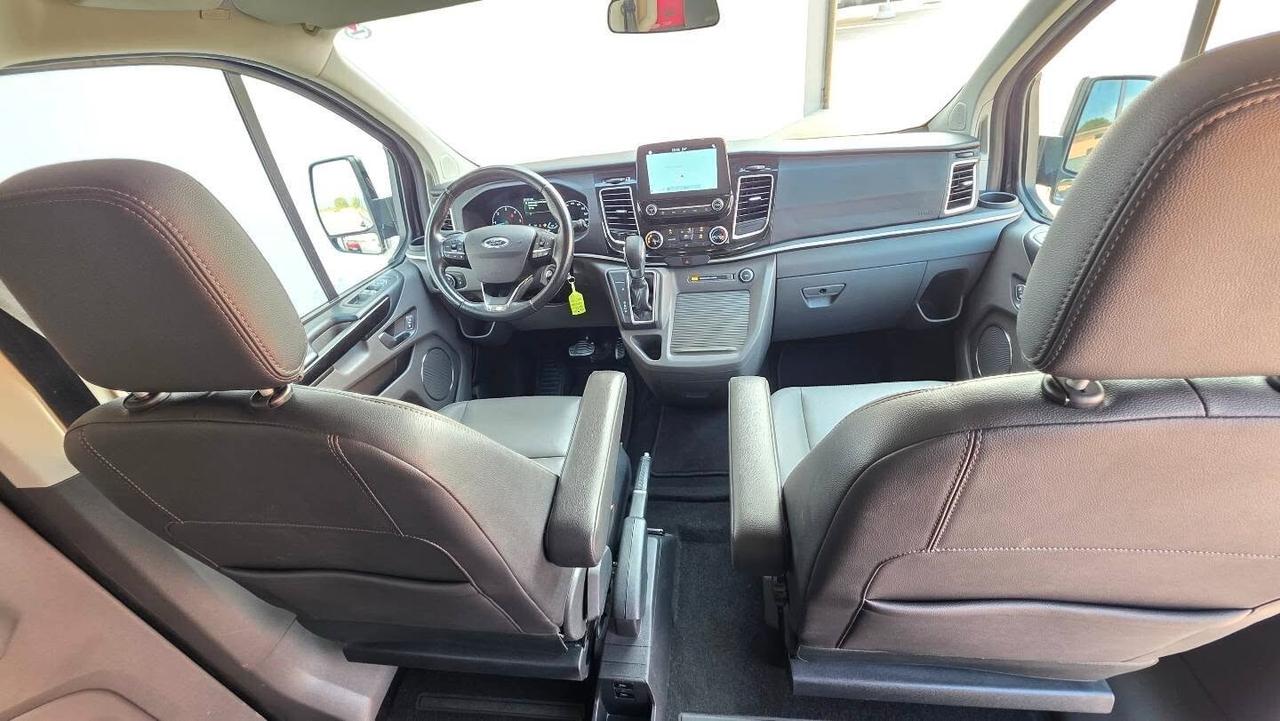 Ford Tourneo Custom TITANIUM PLUS 8 posti 170CV