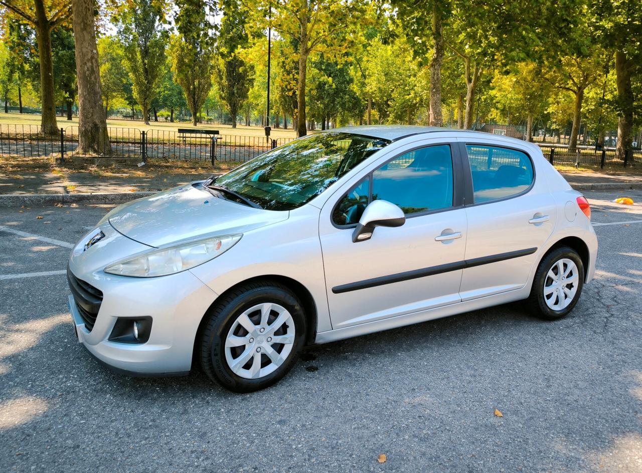 Peugeot 207 1.4 VTi 95CV 5p. XS