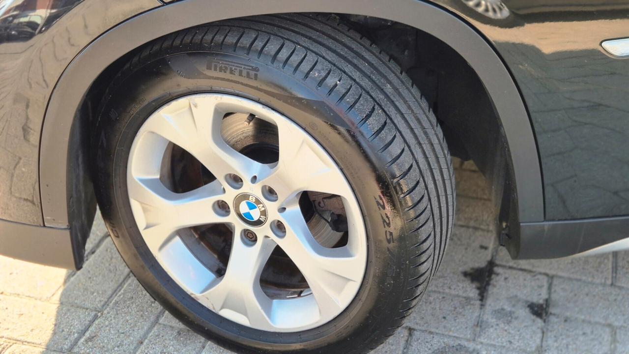 Bmw X1 2.0/143 cv/105kw /AUTOMATICA/SENSORI/XDRIVE