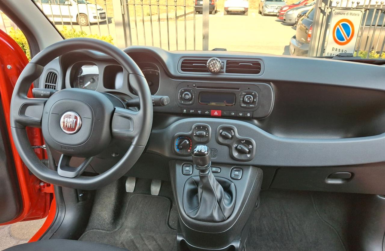 Fiat Panda 1.2 Lounge " Perfetta KM 28.000!