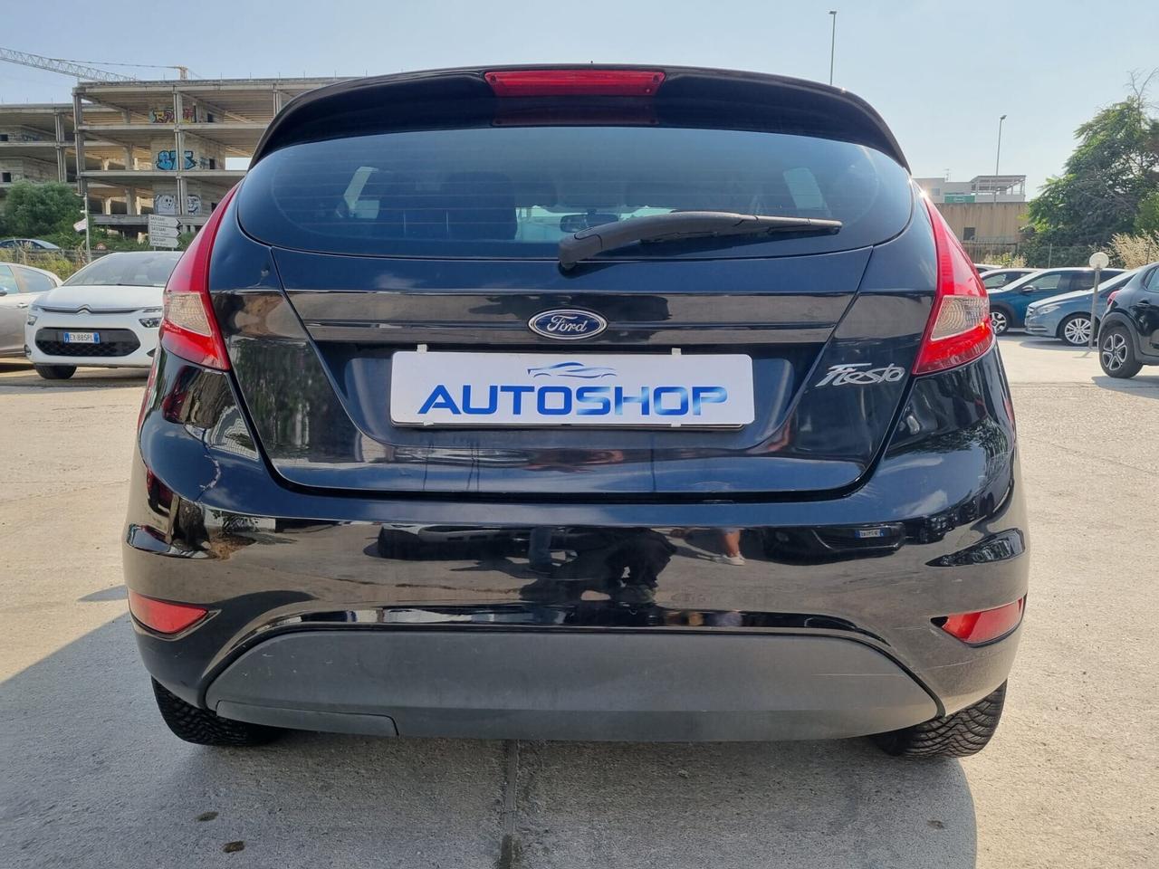 Ford Fiesta 1.2 82 CV 5 porte Titanium