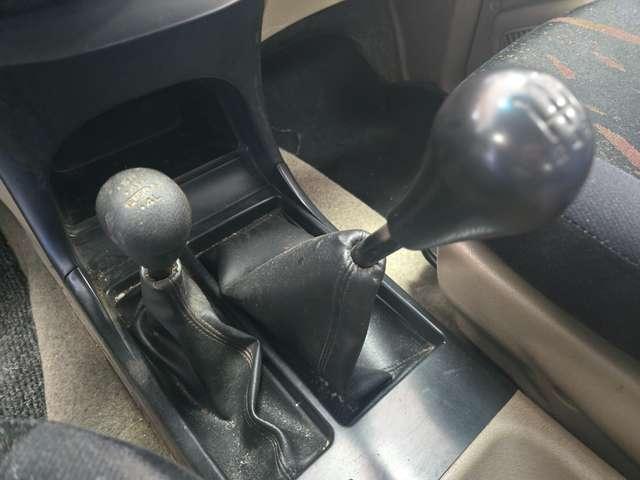 Nissan Terrano Terrano 5p 2.7 tdi Sport Safari