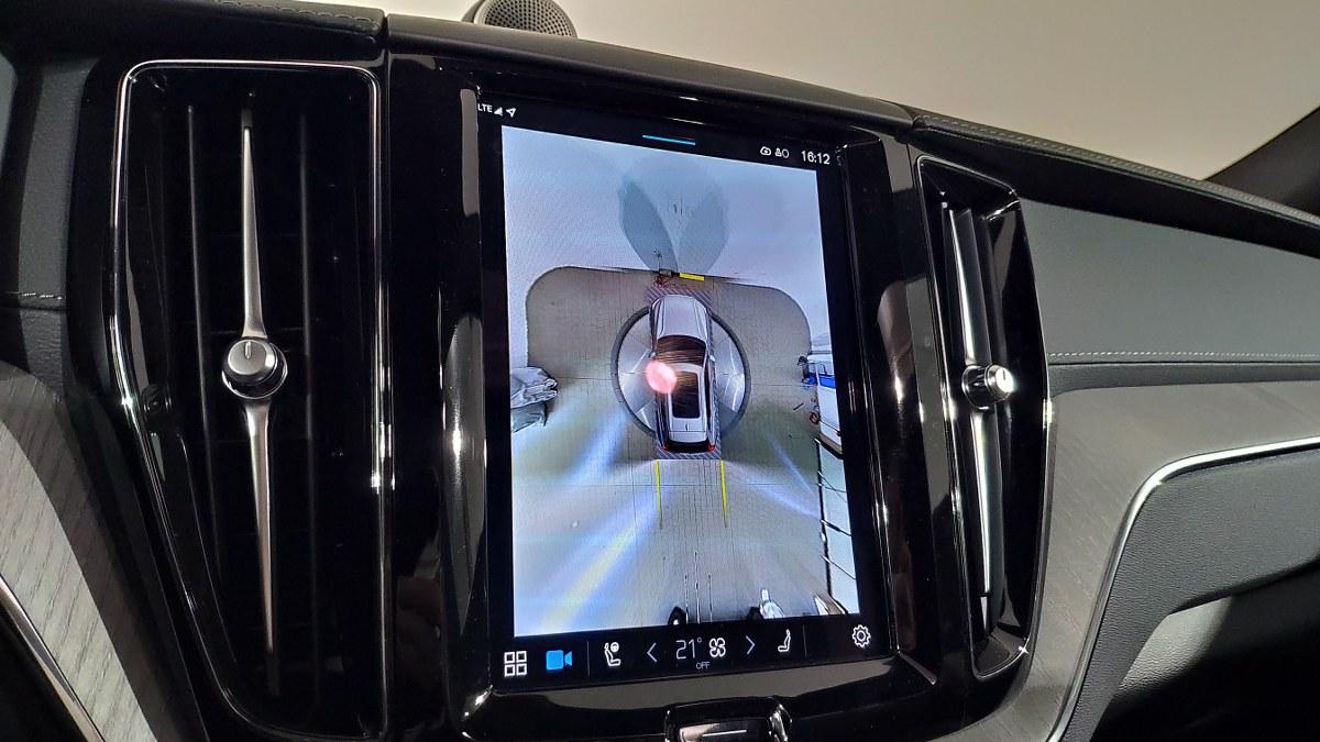 VOLVO Xc60 T8 Recharge Plug-In Hybrid Awd Aut. Ultimate Dark