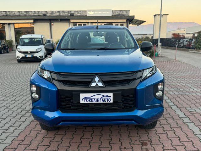 MITSUBISHI L200 2.3 D CLUB CAB 4x4 EASY SELECT INVITE CONNECT