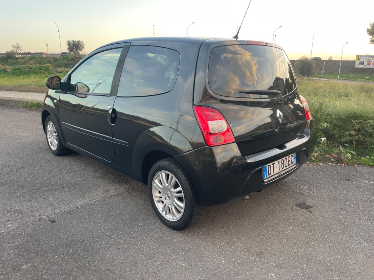 Renault Twingo 1.2 16V GPL Le Iene