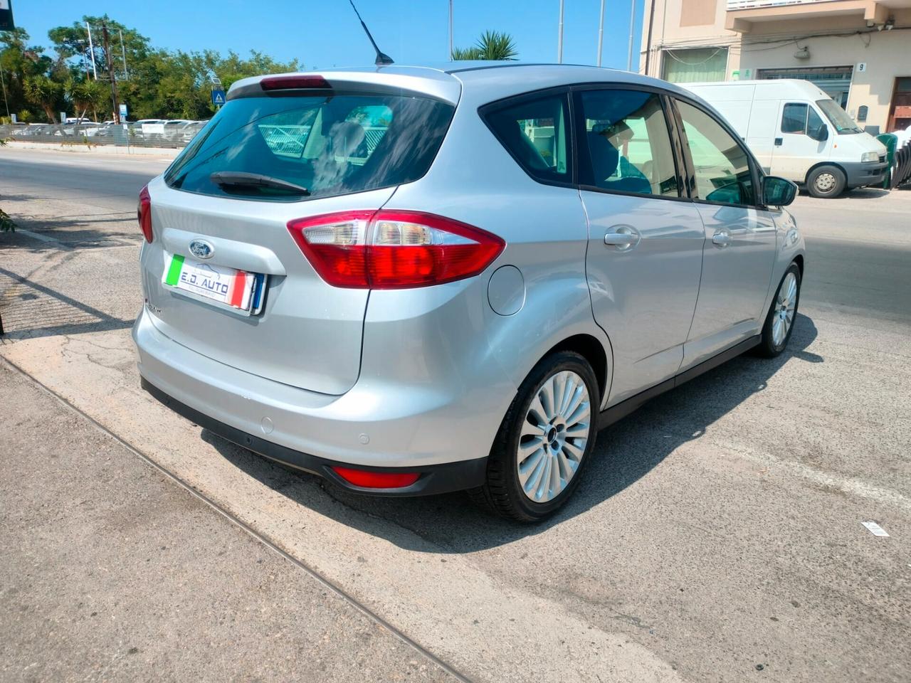 Ford C-Max 1.6 TDCi 95CV Titanium